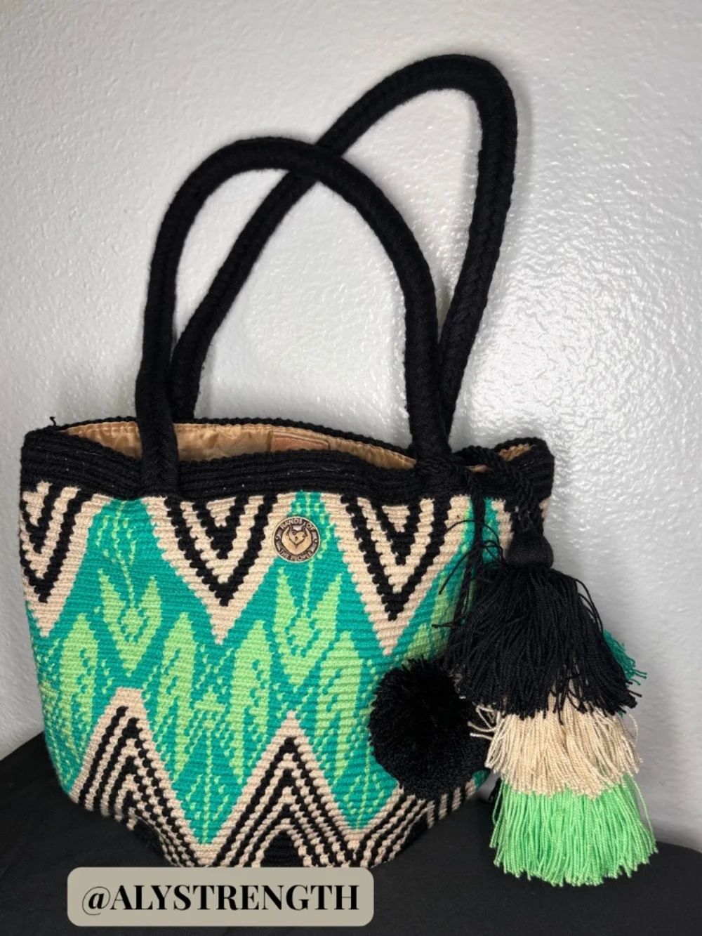 Handmade Wayuu Bucket Tote